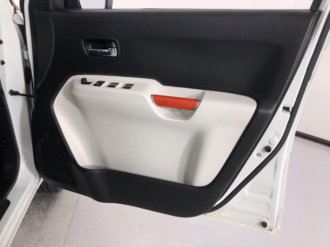 Photo '15' of Suzuki Ignis