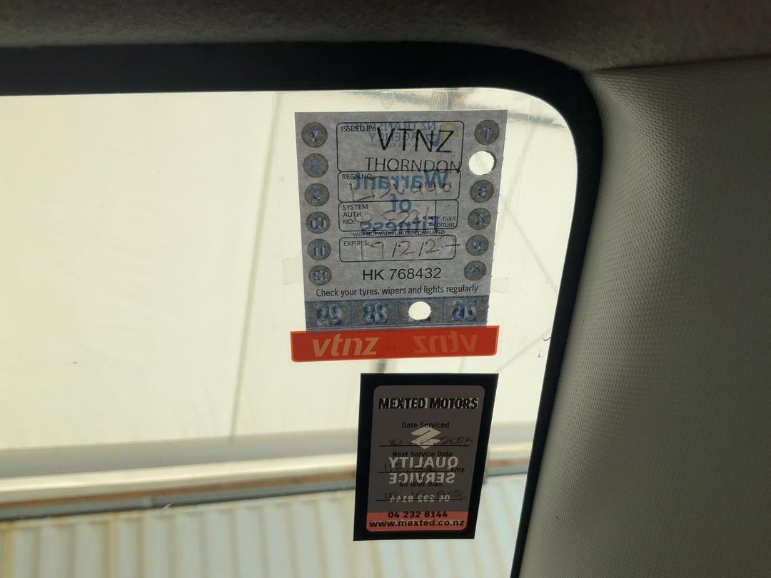 Photo '10' of Suzuki Swift Sport