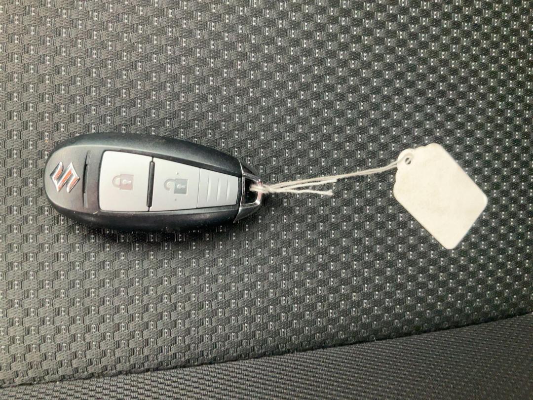 Photo '12' of Suzuki Swift Sport