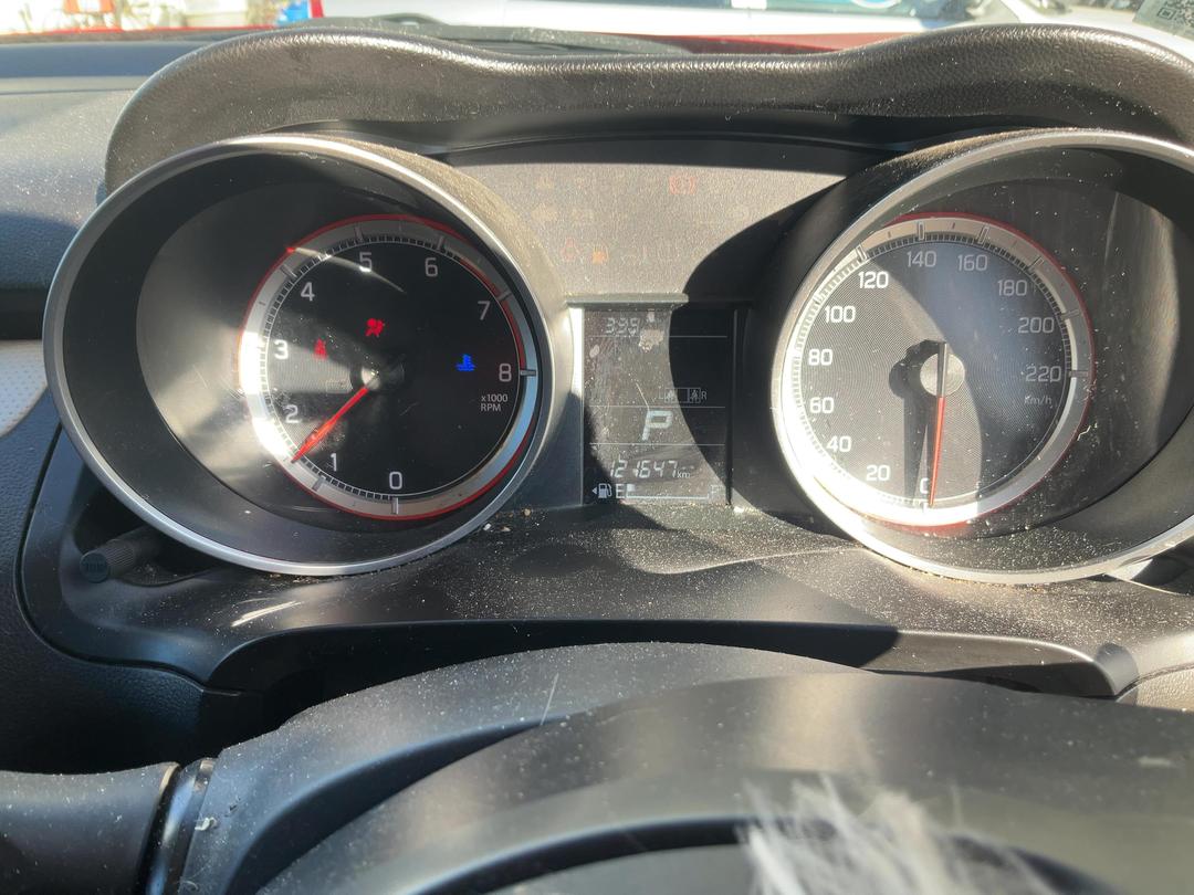 Photo '12' of Suzuki Swift GLC