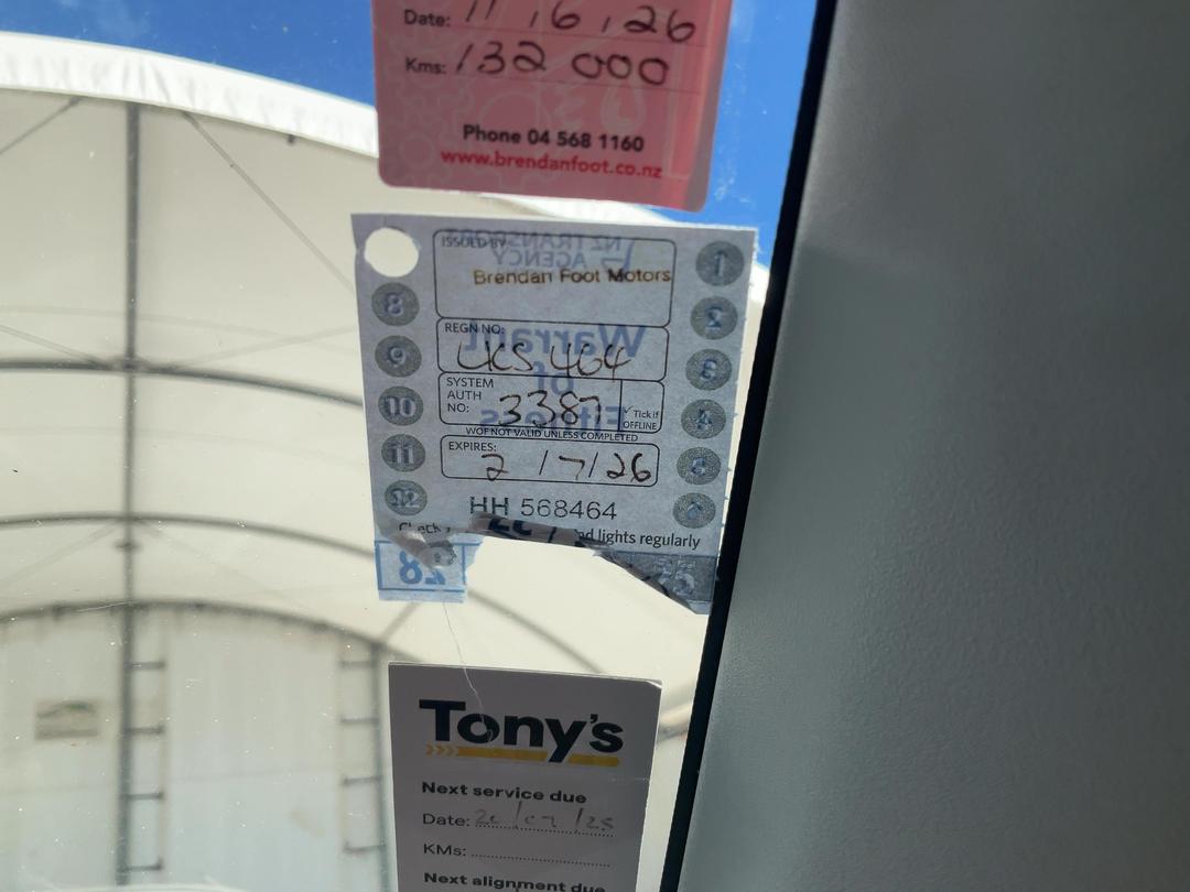 Photo '13' of Suzuki Swift GLC