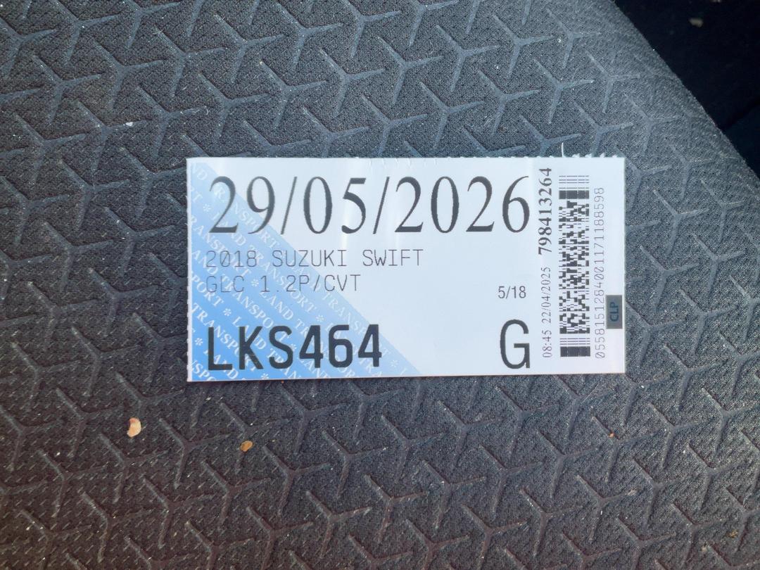 Photo '14' of Suzuki Swift GLC