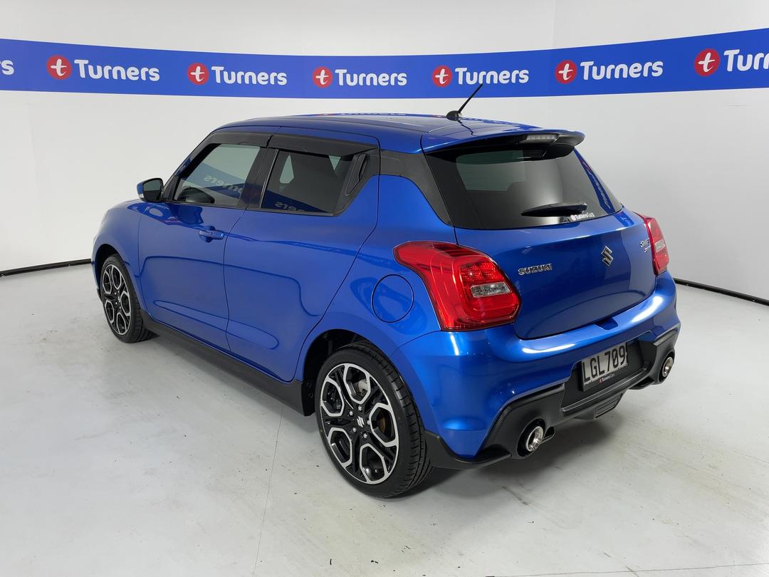 Photo '5' of Suzuki Swift