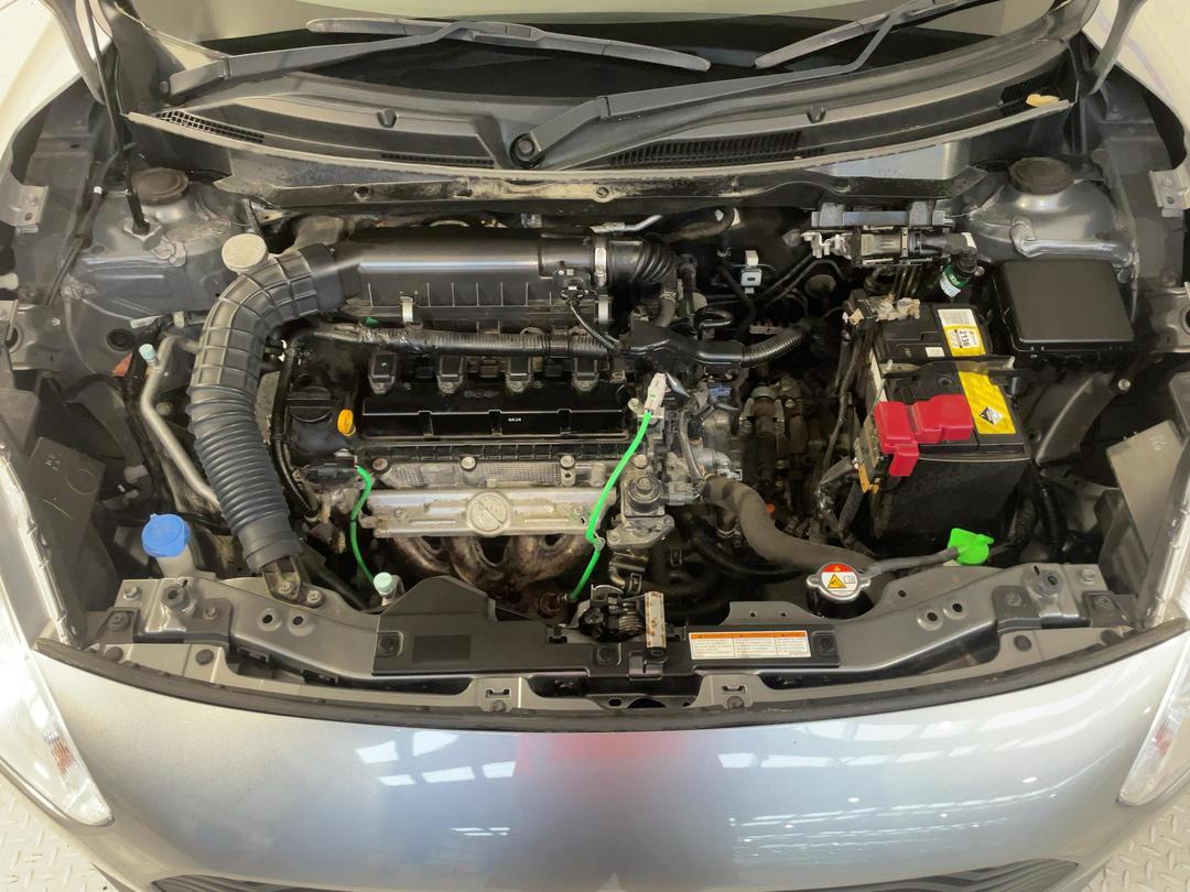 Photo '13' of Suzuki Swift