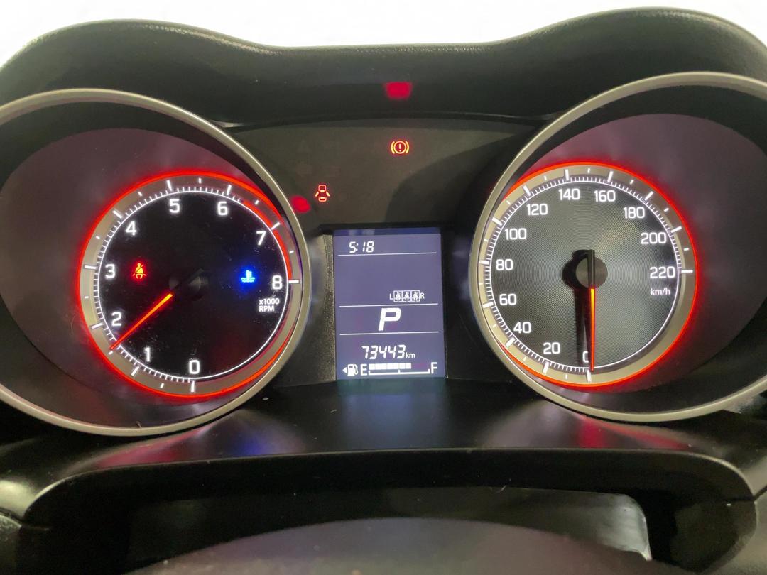 Photo '21' of Suzuki Swift