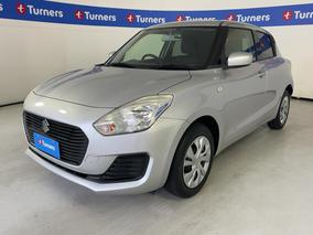 Photo '4' of Suzuki Swift