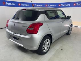 Photo '7' of Suzuki Swift