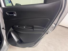 Photo '19' of Suzuki Swift