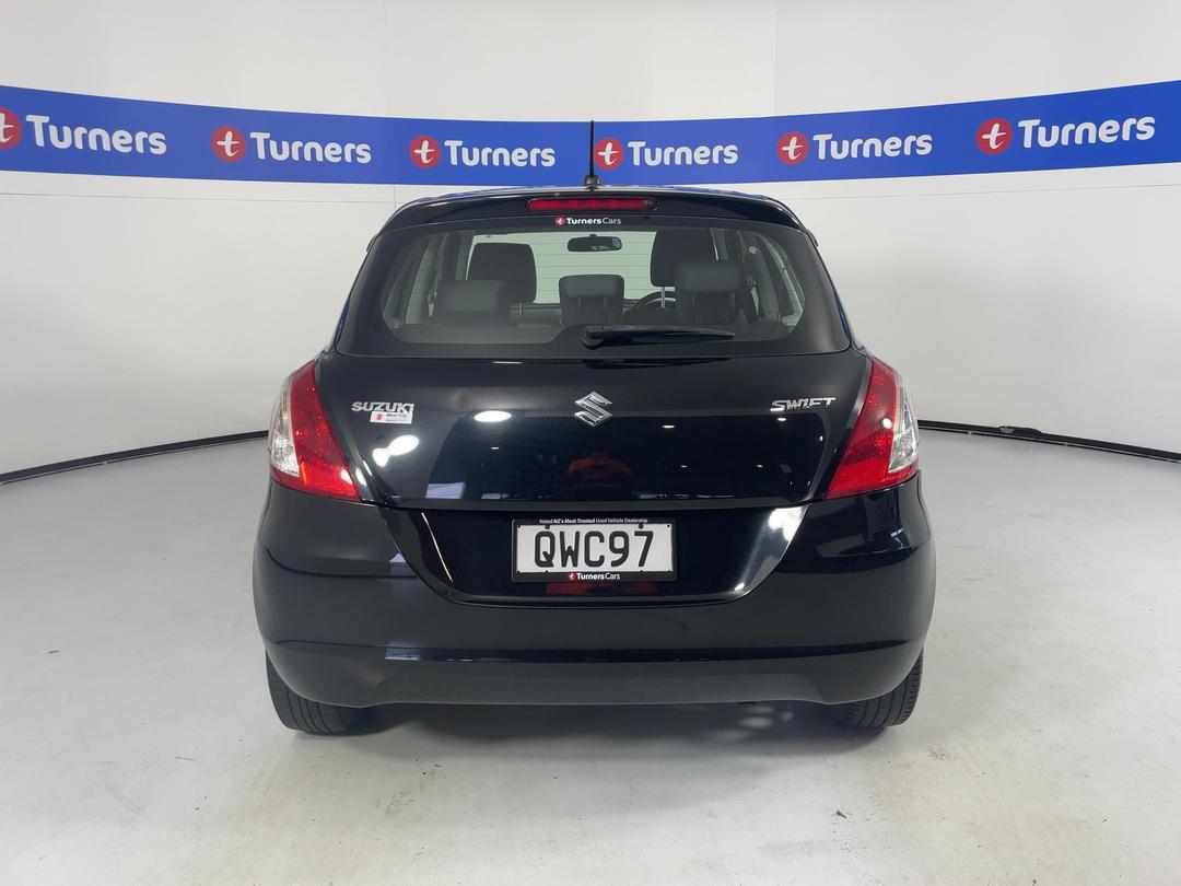 Photo '6' of Suzuki Swift