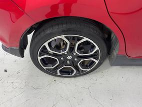 Photo '12' of Suzuki Swift