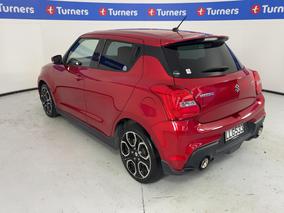 Photo '5' of Suzuki Swift