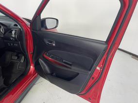 Photo '15' of Suzuki Swift