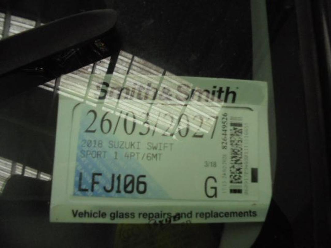 Photo '8' of Suzuki Swift Sport