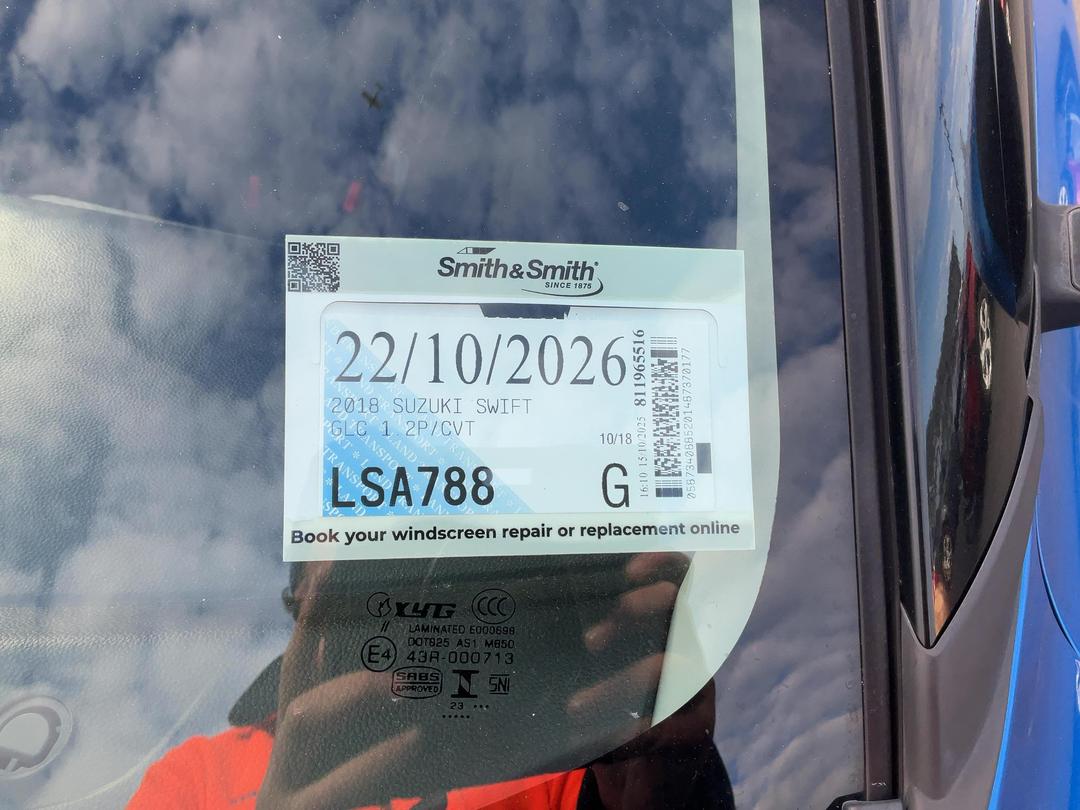 Photo '21' of Suzuki Swift GLC Photo '21' of Suzuki Swift GLC