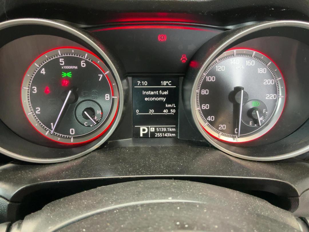 Photo '15' of Suzuki Swift RS Photo '15' of Suzuki Swift RS