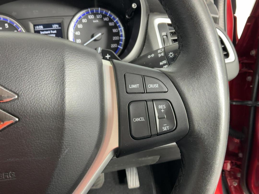 Photo '24' of Suzuki SX4 S-Cross