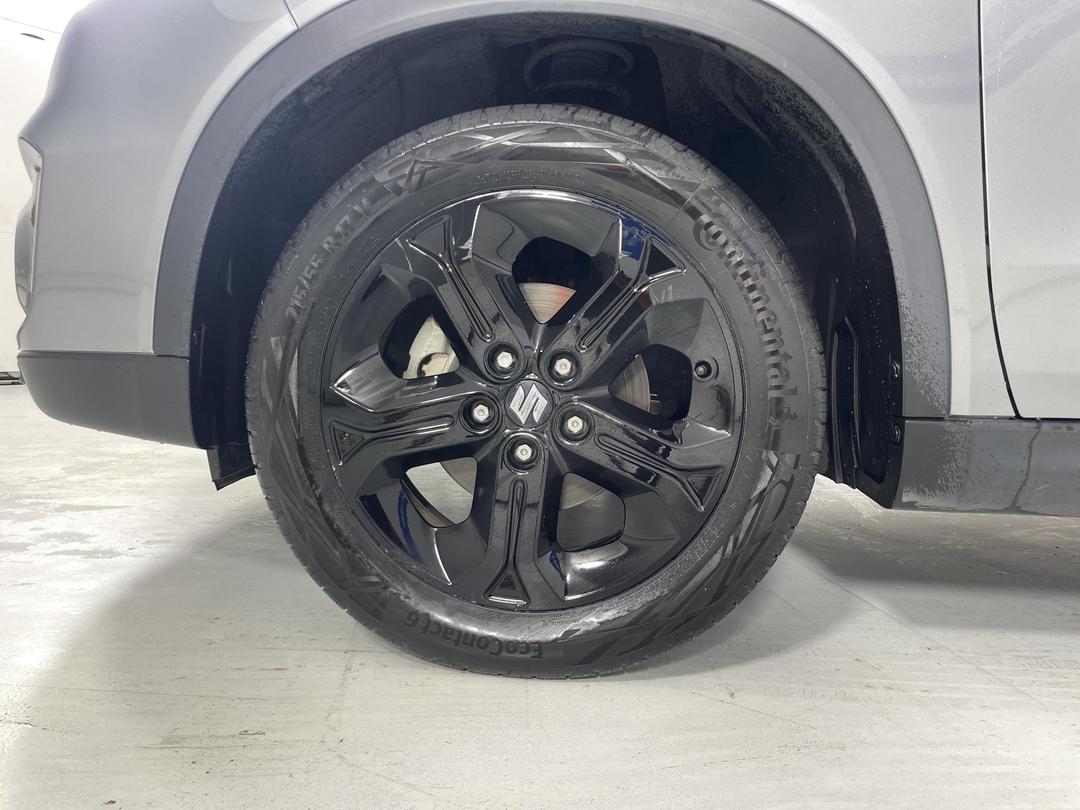 Photo '10' of Suzuki Vitara