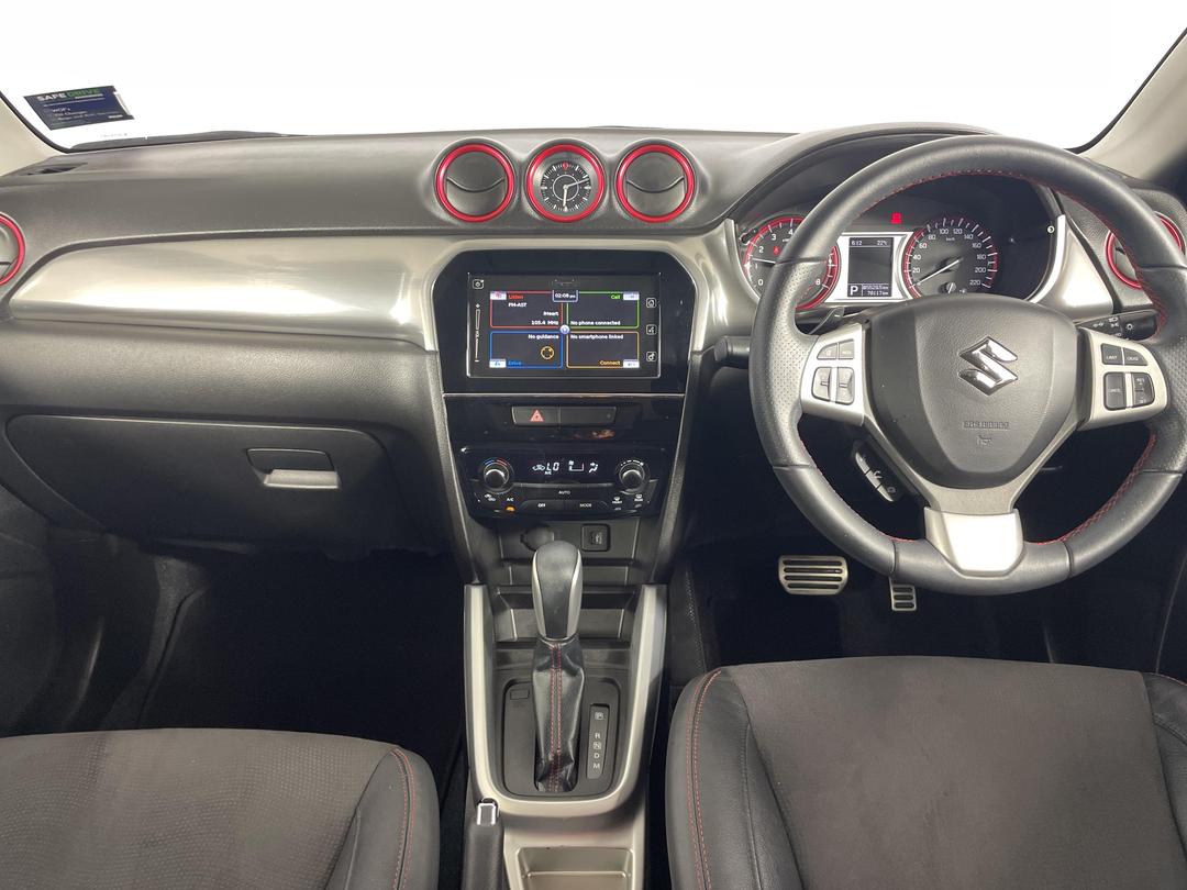 Photo '18' of Suzuki Vitara