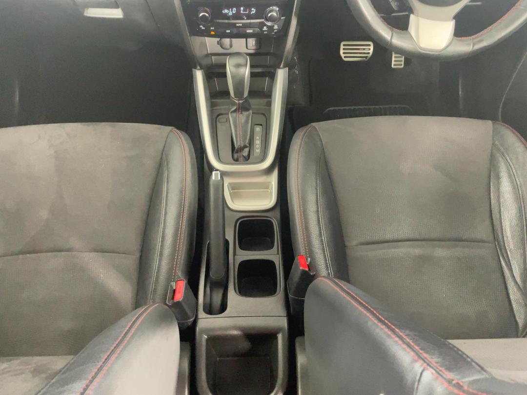 Photo '18' of Suzuki Vitara
