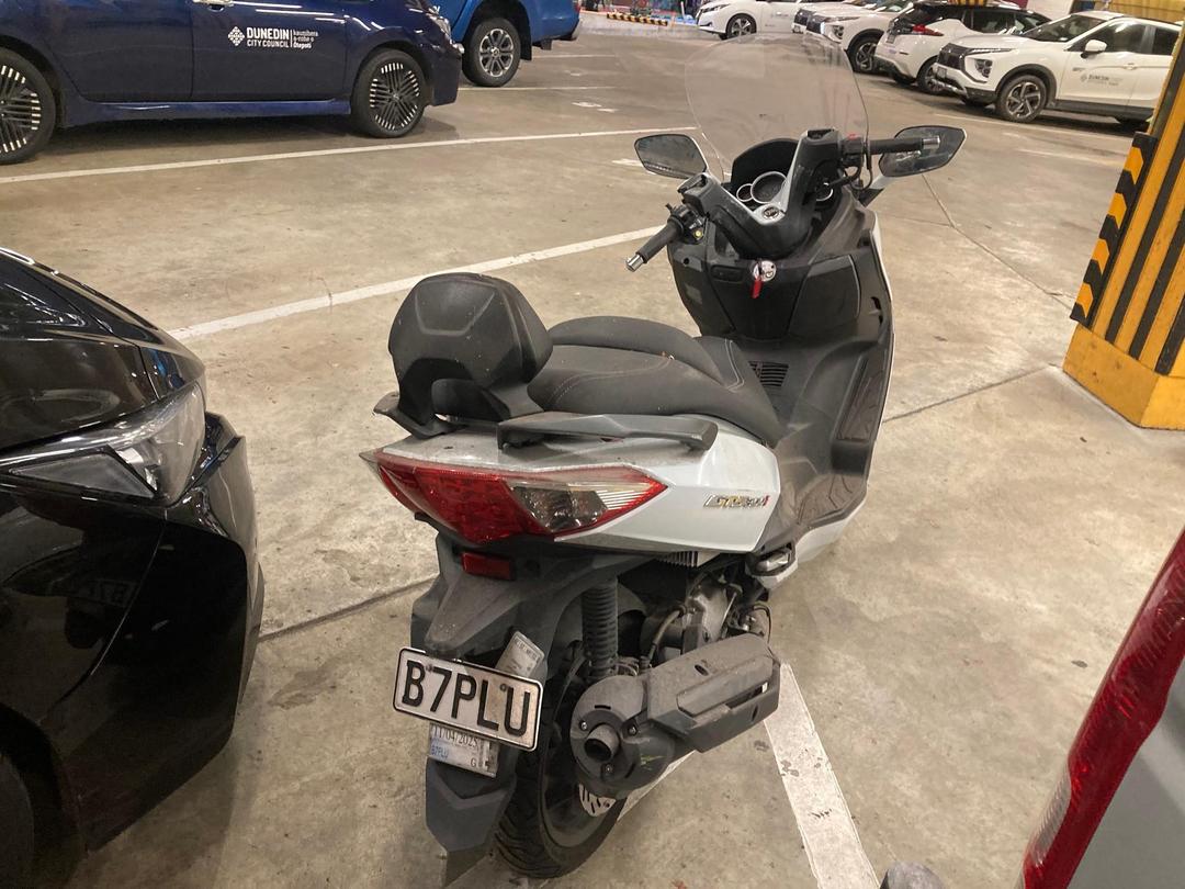 Photo '2' of SYM GTS 300I EVO