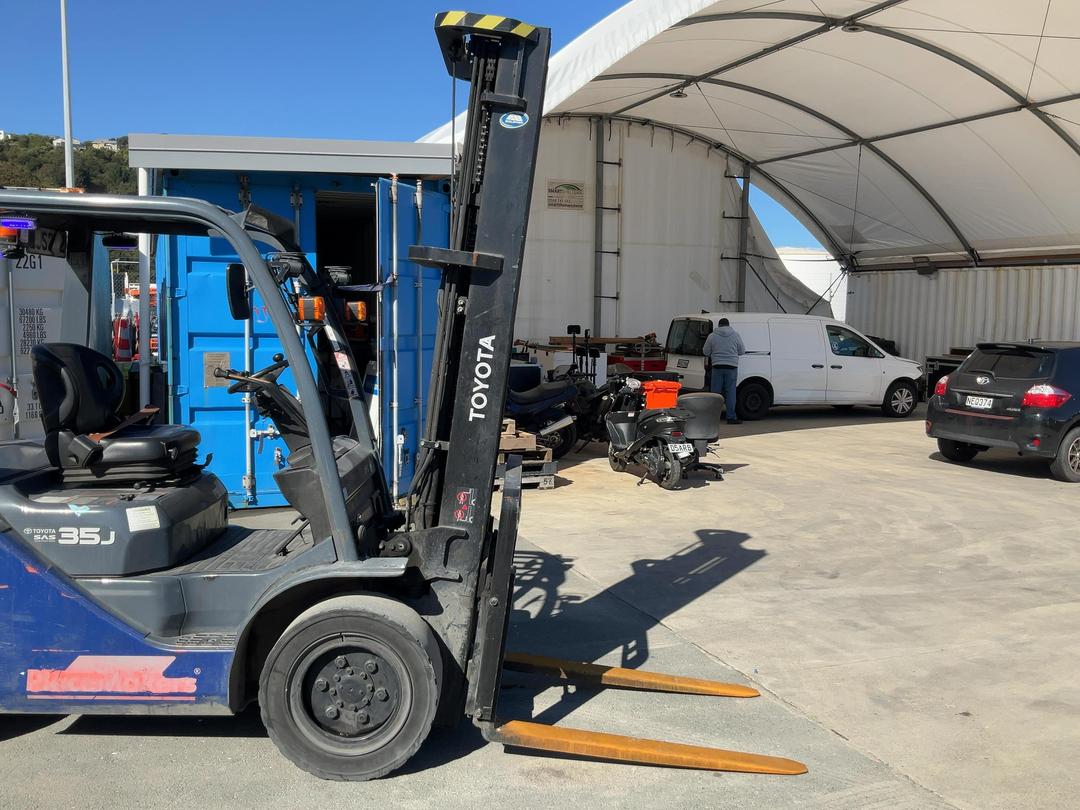 Photo '12' of Toyota 72-8FDJ35-D012623 Forklift