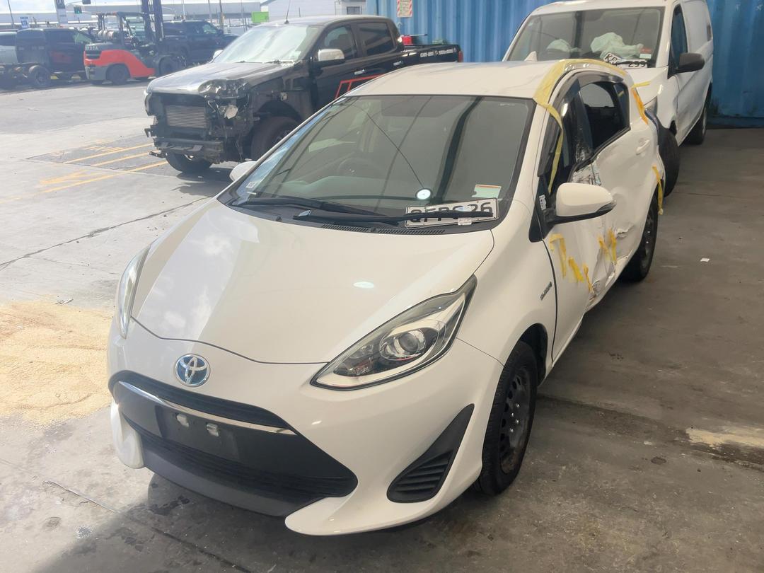 Photo '5' of Toyota Aqua