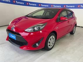 Photo '4' of Toyota Aqua
