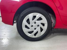 Photo '12' of Toyota Aqua