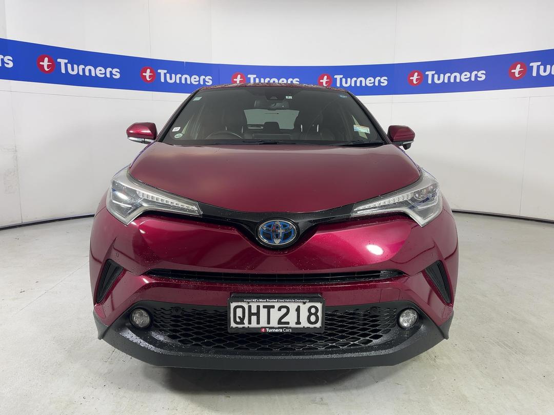 Photo '2' of Toyota C-HR