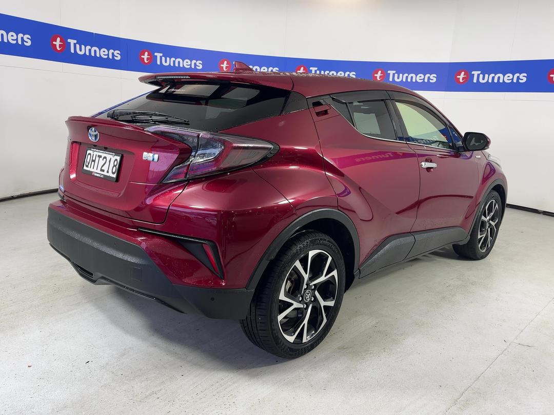 Photo '7' of Toyota C-HR