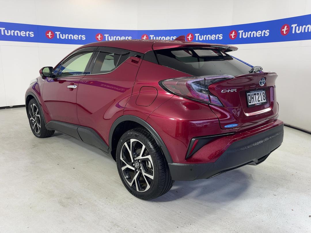 Photo '5' of Toyota C-HR