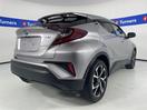 Thumbnail '7' of Toyota C-HR