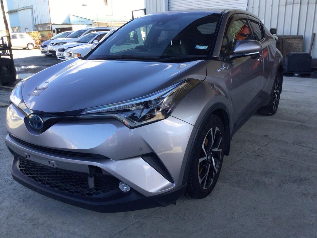 Photo '3' of Toyota C-HR