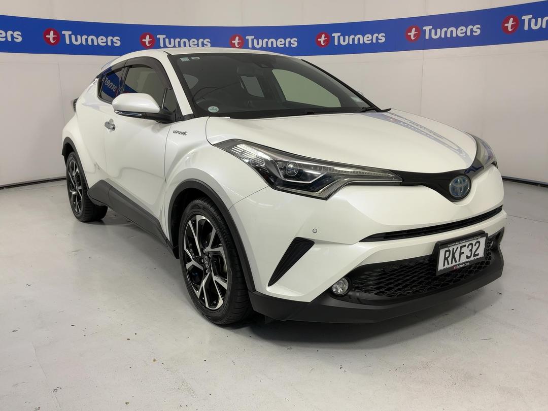 Photo '1' of Toyota C-HR