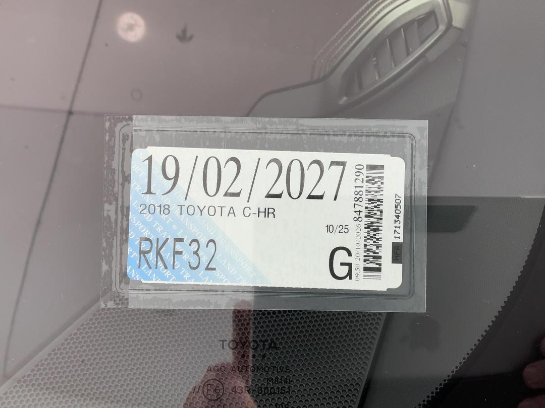 Photo '28' of Toyota C-HR