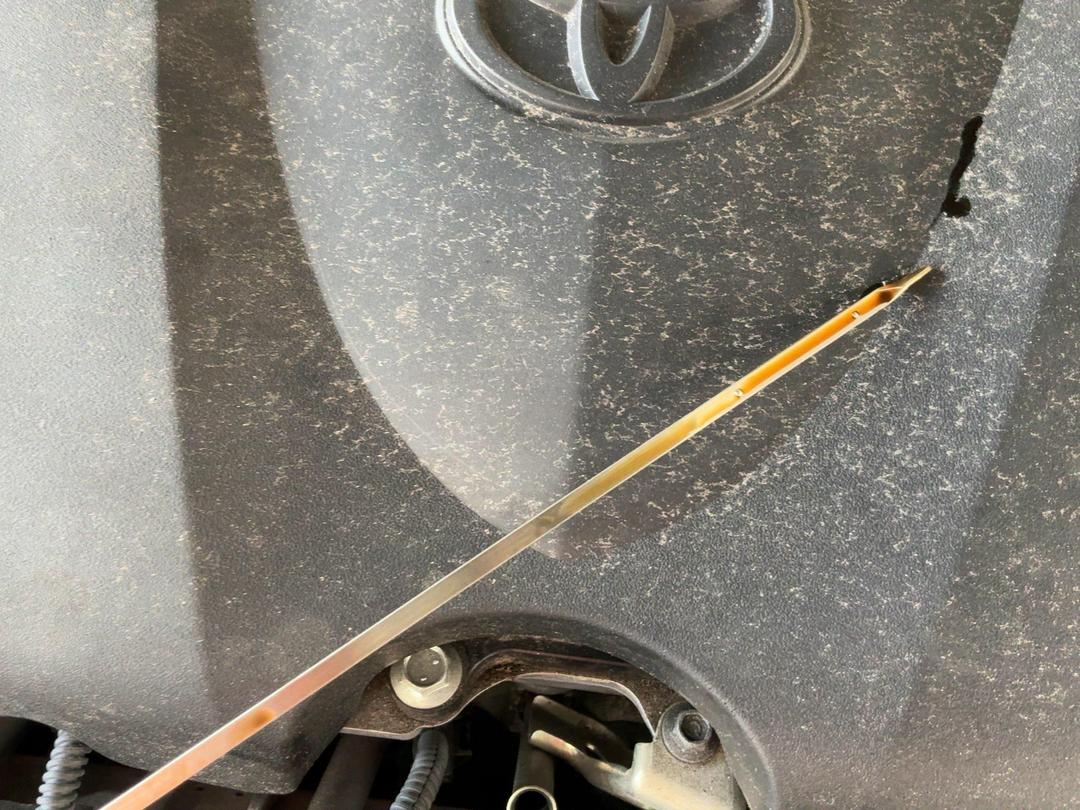 Photo '15' of Toyota Camry