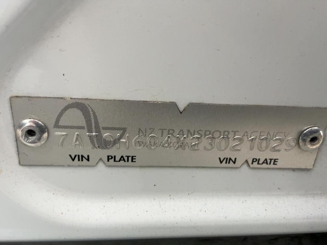 Photo '22' of Toyota Camry