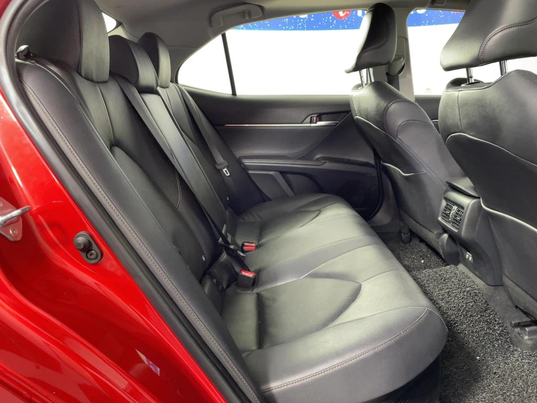 Photo '20' of Toyota Camry