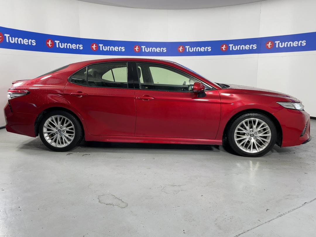 Photo '23' of Toyota Camry