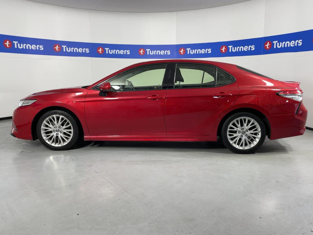 Photo '24' of Toyota Camry