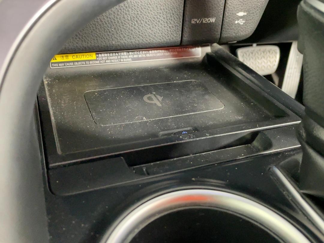 Photo '29' of Toyota Camry