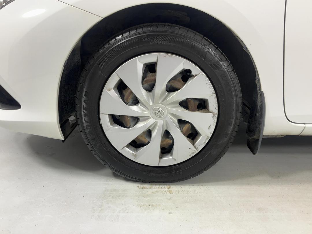 Photo '10' of Toyota Corolla