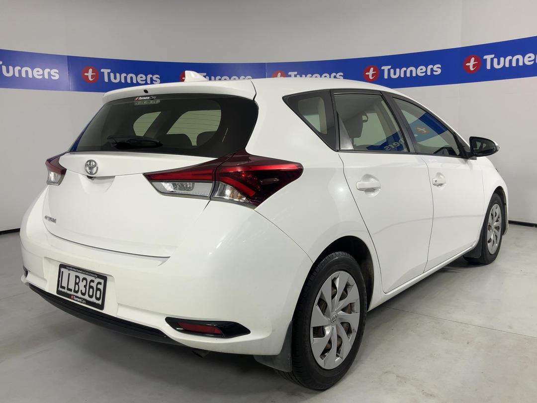 Photo '7' of Toyota Corolla
