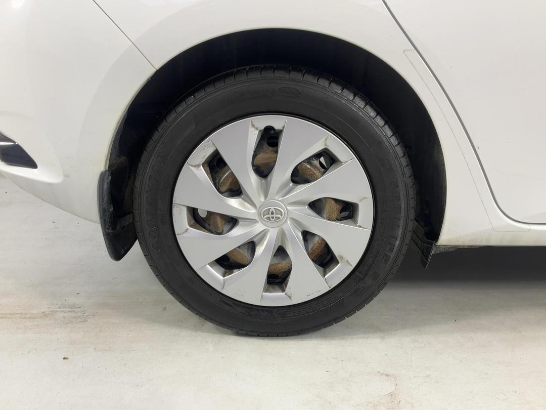 Photo '12' of Toyota Corolla