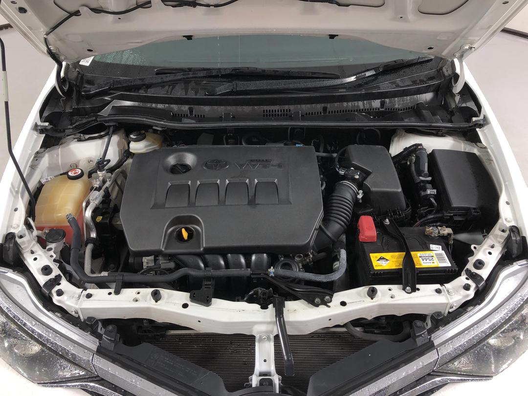 Photo '13' of Toyota Corolla