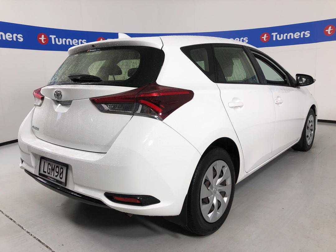 Photo '7' of Toyota Corolla