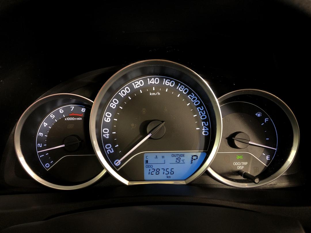 Photo '21' of Toyota Corolla