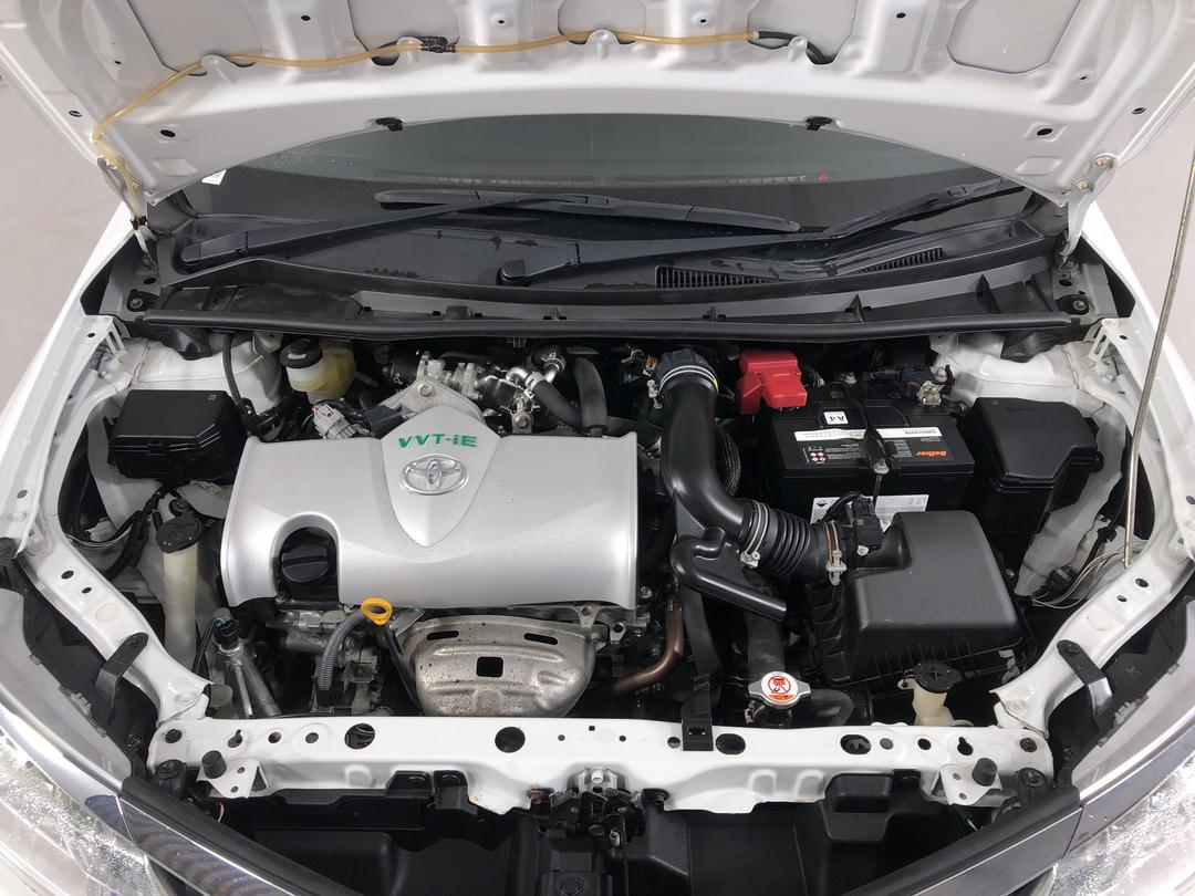 Photo '13' of Toyota Corolla