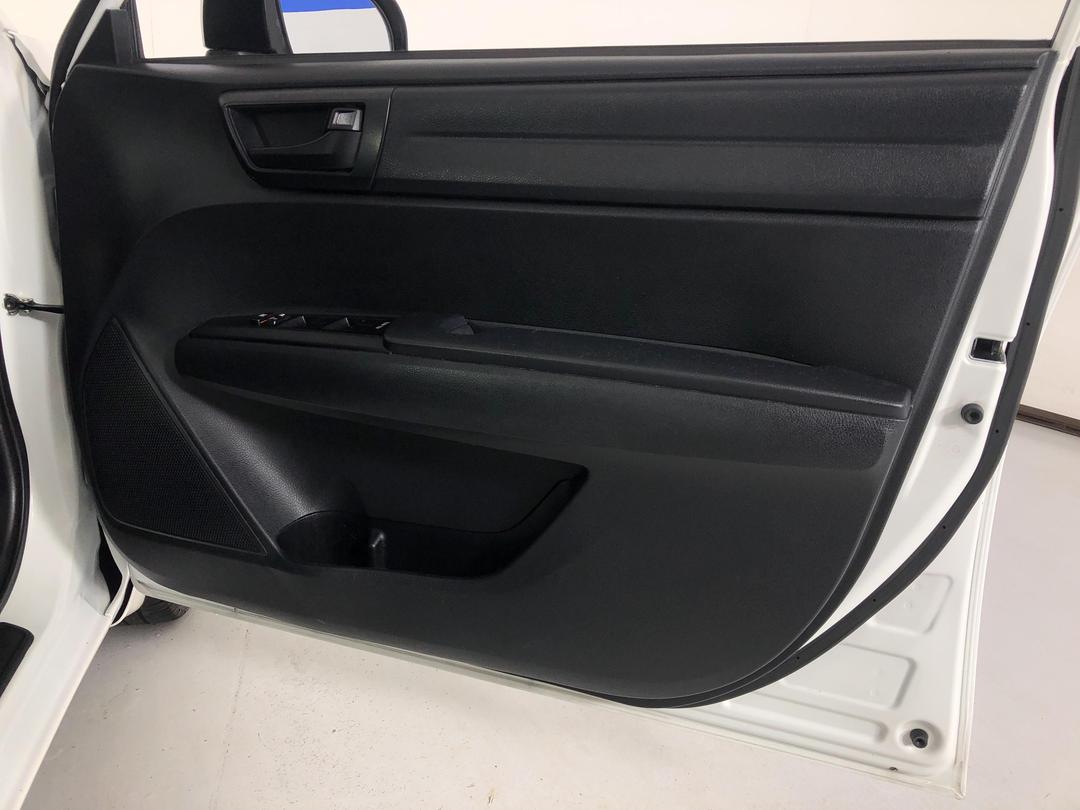 Photo '15' of Toyota Corolla