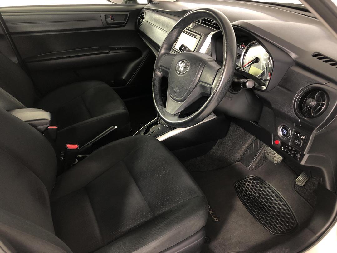 Photo '16' of Toyota Corolla